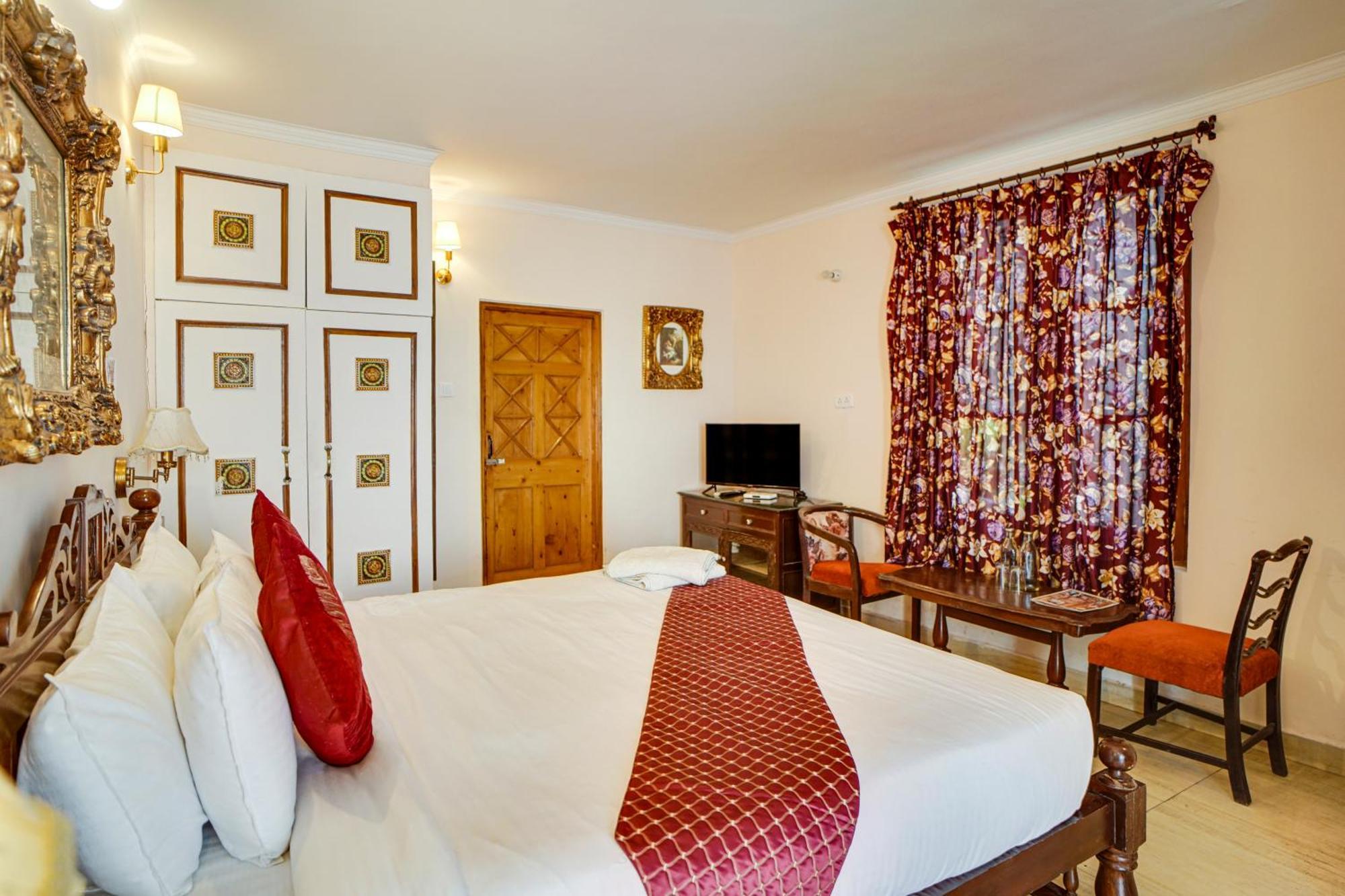 Shimla British Resort Bagian luar foto