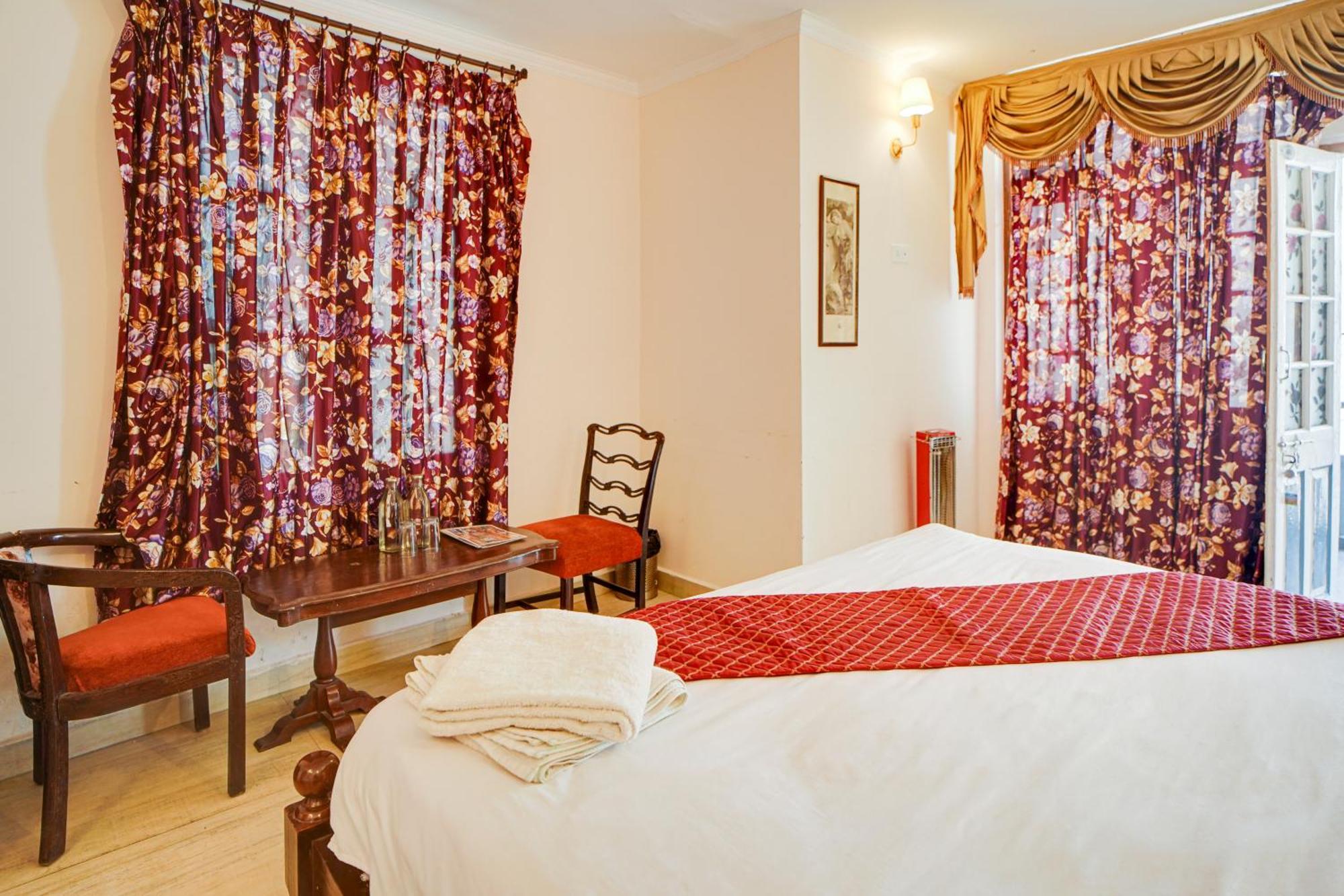 Shimla British Resort Bagian luar foto